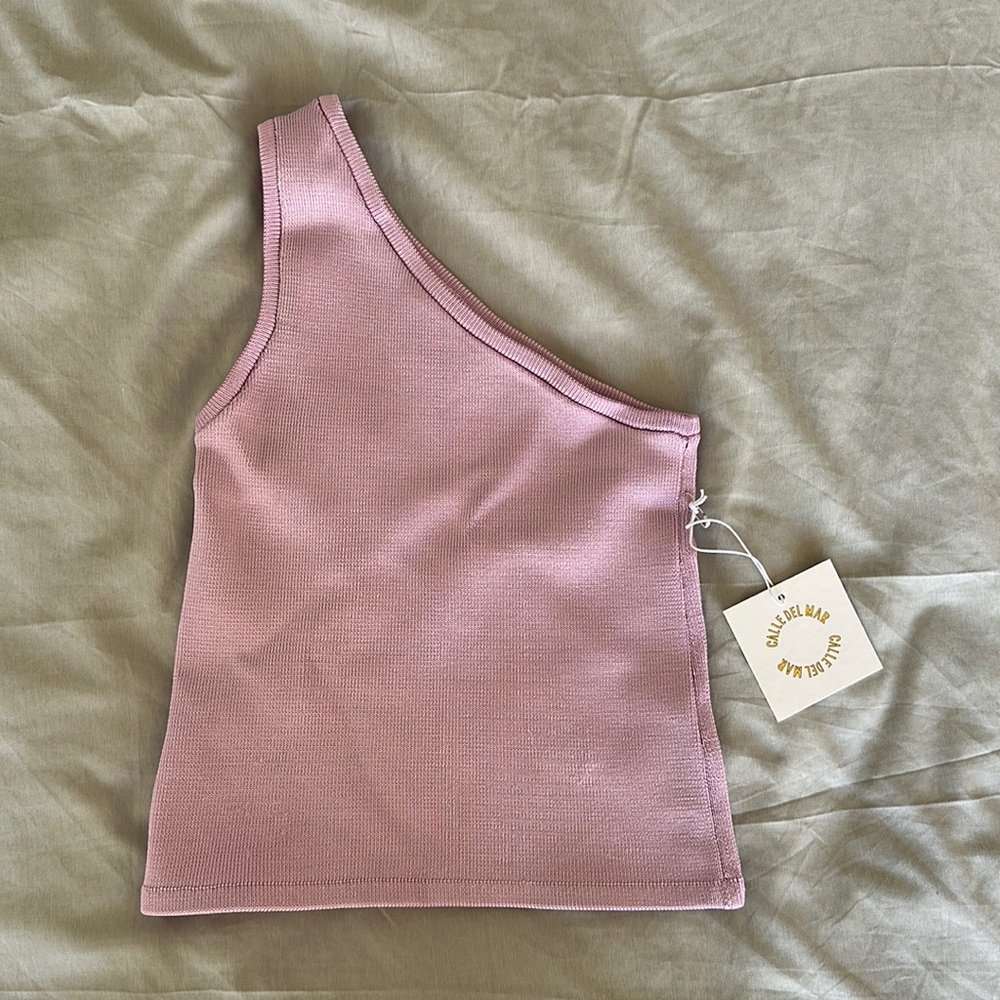 NWT Calle del Mar cropped one-shoulder knit top (S)